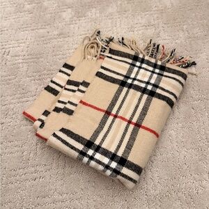 Classic Checkered Scarf